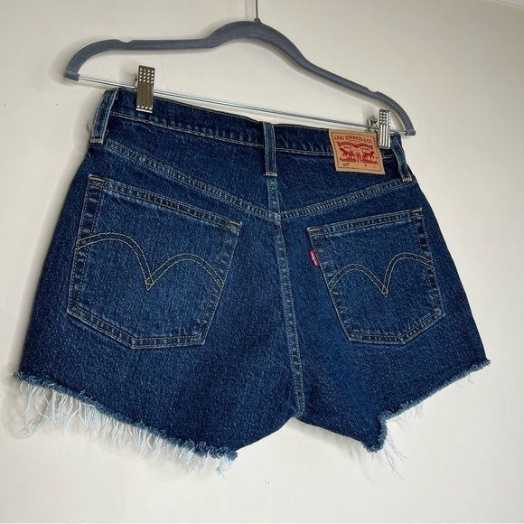 Unworn Sample - Levi's 501 Original Shorts in Salsa T3 Shaker - Picture 11 of 16